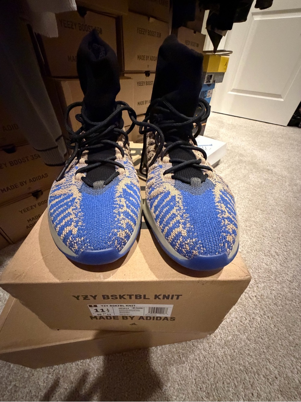 Yeezy BSKTBL